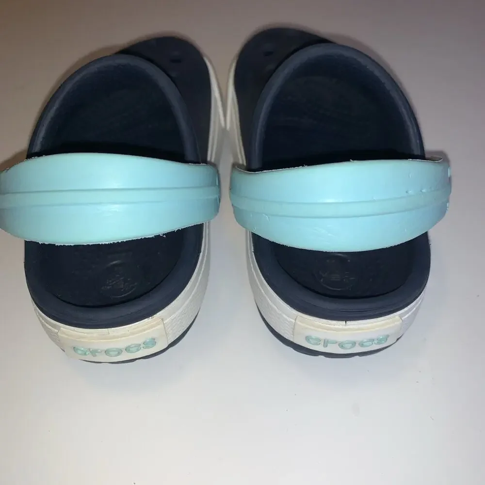 Crocs BRAND NEW Toddler 4C5 Dark Blue And White NEW